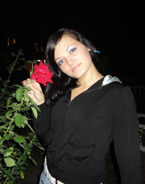 beautiful girl pic - howtodatingrussian.com