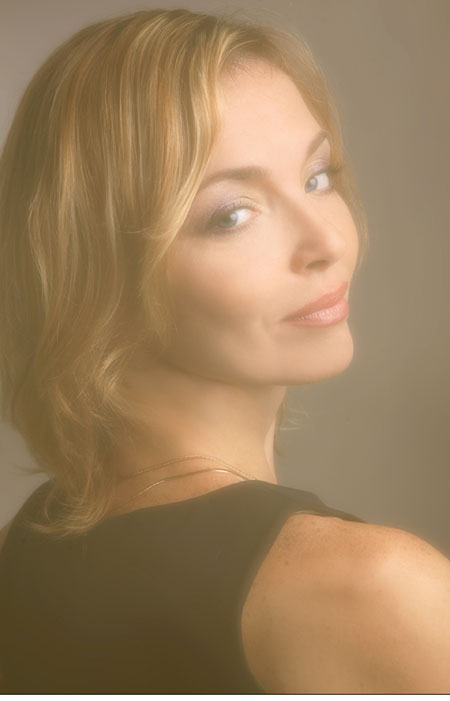 beautiful woman - howtodatingrussian.com