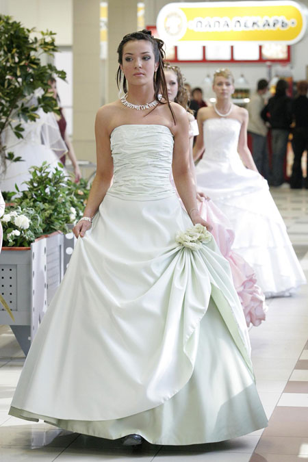 howtodatingrussian.com - internet bride