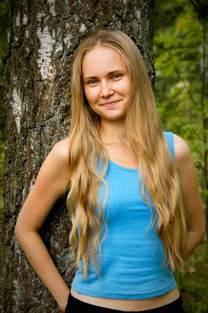 photos of woman - howtodatingrussian.com