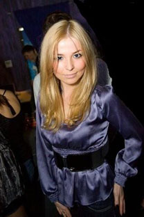 pictures of pretty girl - howtodatingrussian.com