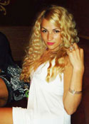 beautiful woman - howtodatingrussian.com